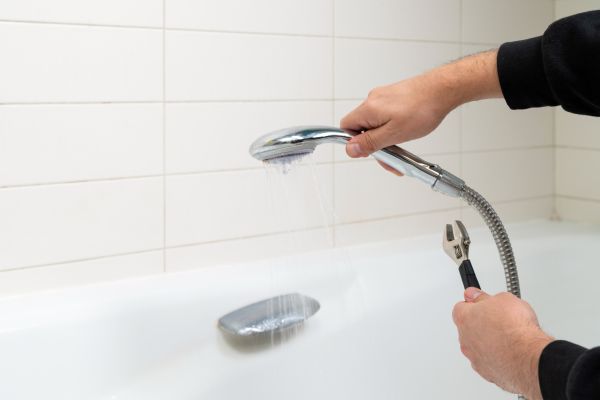 Leaky Shower Repair in Redwood City