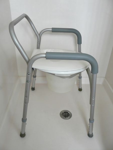 Commode Installation in Redwood City